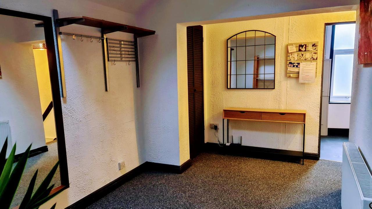 Gorgeous Town Center 3 Bedroom Self Contained Apartment For 1-5 People Harrogate Bagian luar foto